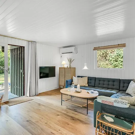 Semesterbostad Yngvy - 1-3km From The Sea By Interhome Blåvand