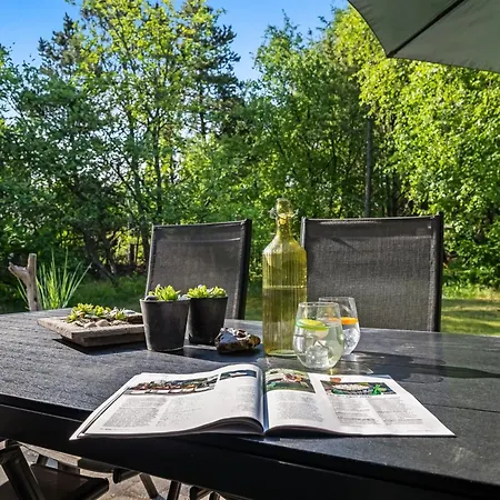 Semesterbostad Yngvy - 1-3km From The Sea By Interhome Blåvand